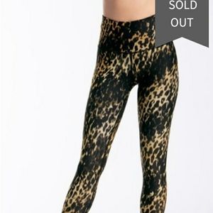 WEAR IT TO HEART CHEETAH LEGGINGS S